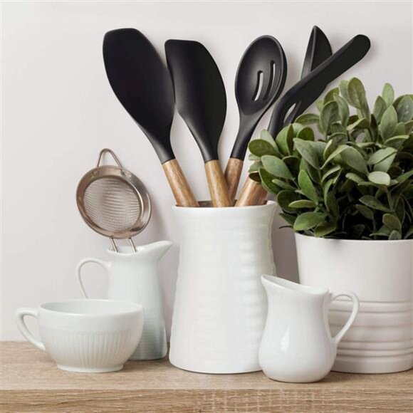 Non-Stick Silicone Kitchen Utensils Set with Natural Acacia Hard Wood Handle - Picture 5 of 7